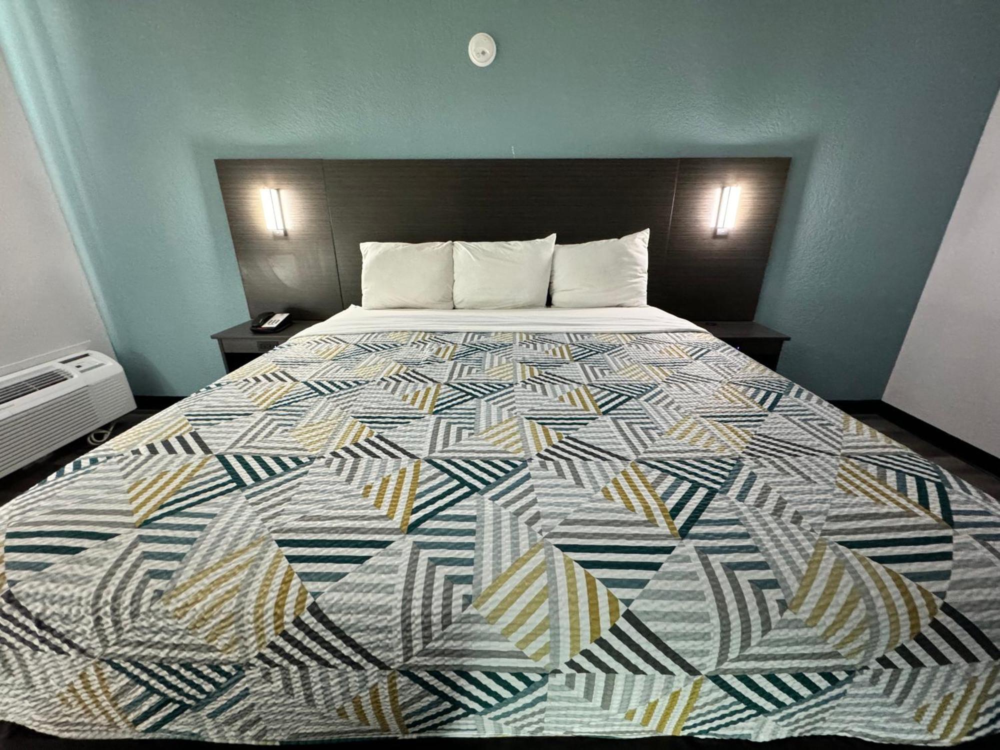Studio 6 Suites East Syracuse Airport Eksteriør billede