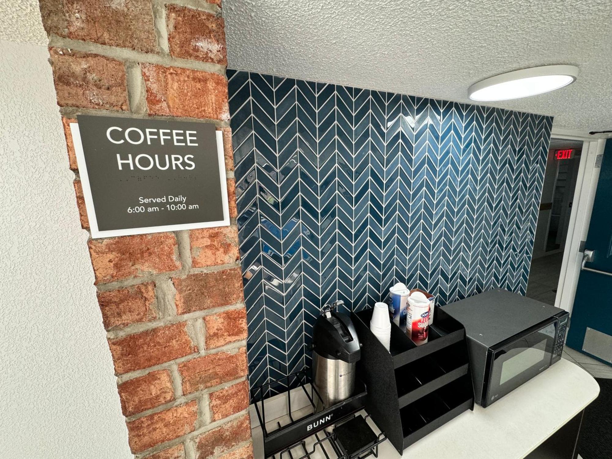 Studio 6 Suites East Syracuse Airport Eksteriør billede